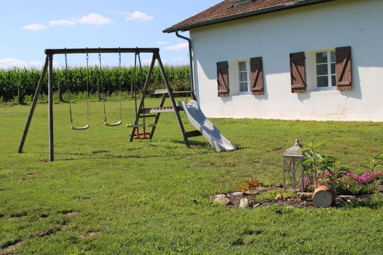 La Maison De Pescate Souprosse Exteriér fotografie