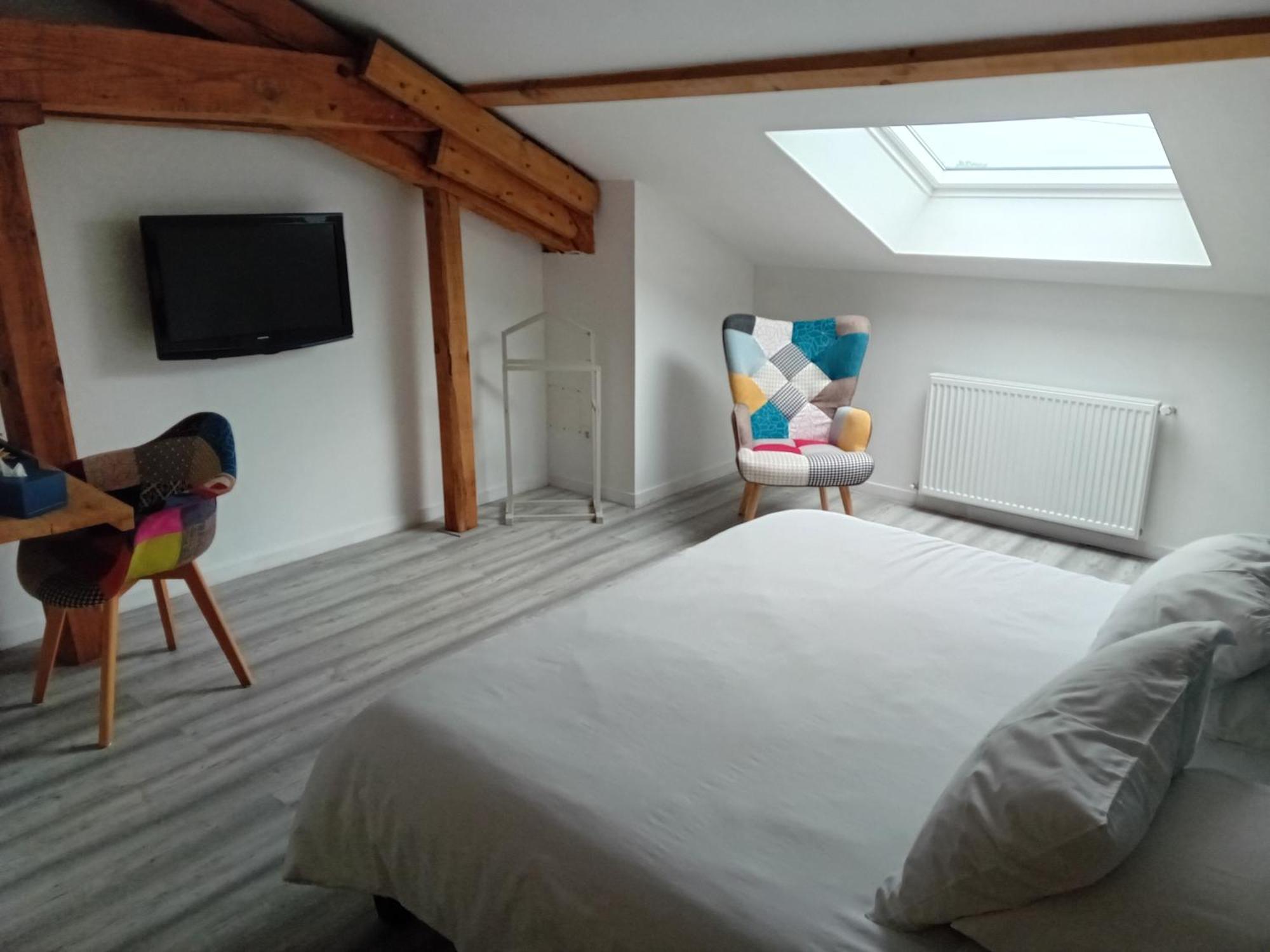 La Maison De Pescate Souprosse Pokoj fotografie