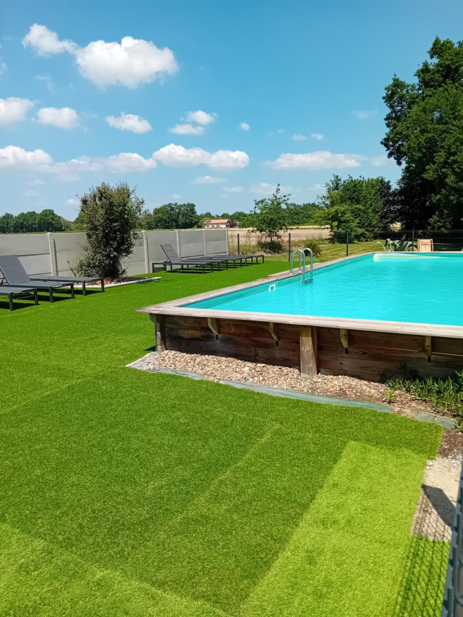 La Maison De Pescate Souprosse Exteriér fotografie